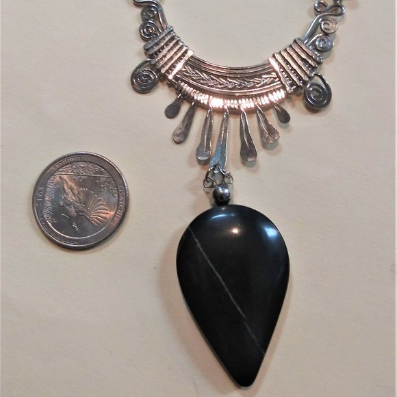 NWT BohoTribal Handmade Necklace and Earrings Set - Picture 6 of 6